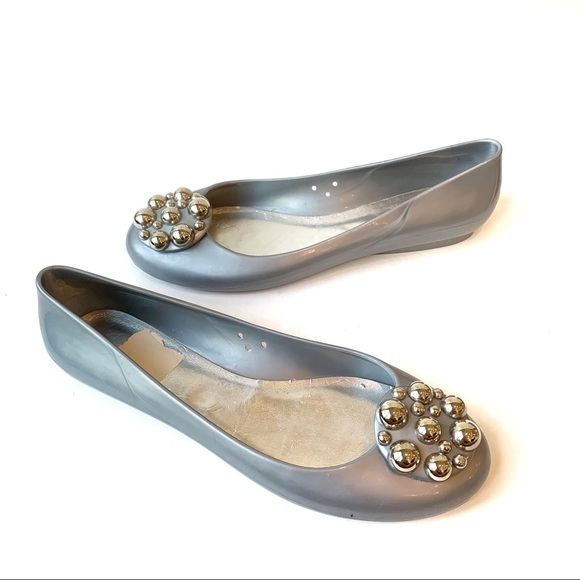 Stuart Weitzman silver Jelly flats FLAWED - Picture 3 of 10